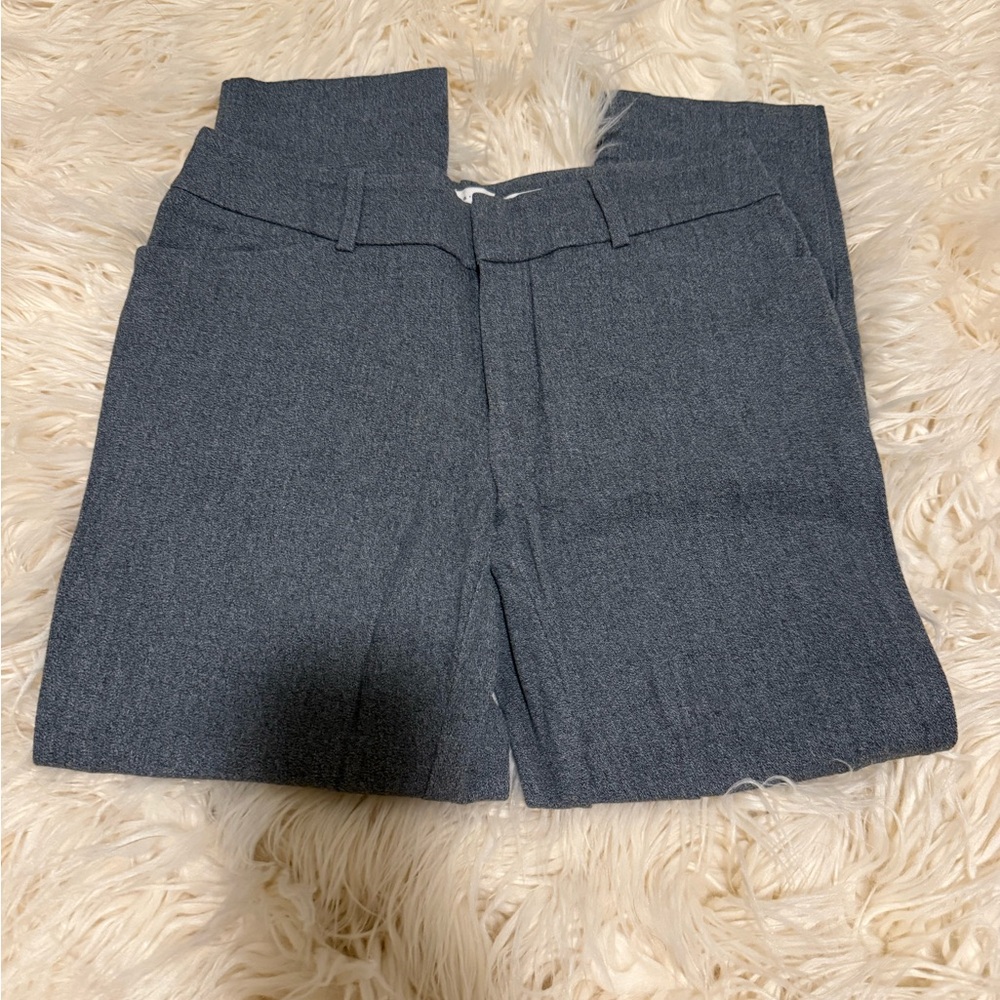 A new day gray cropped ankle slacks size 4